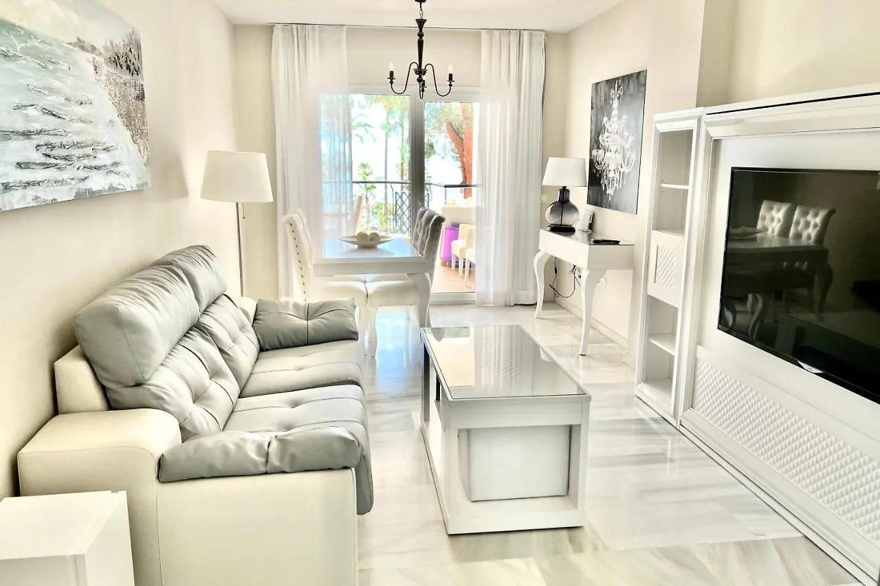 לה קאלה דה מיחאס Mi Capricho 9C Beachfront- Apartment With Sea View - Costa Del Sol ספרד